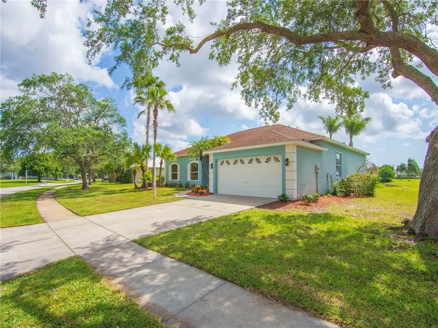 424 53rd Square, Vero Beach, FL 32968 - #2