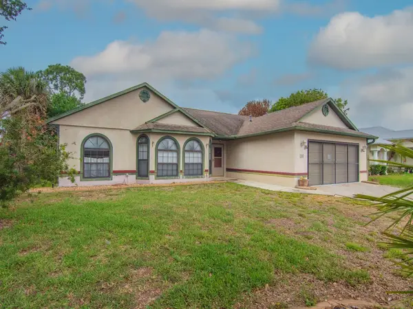 717 Doctor Avenue, Sebastian, FL 32958
