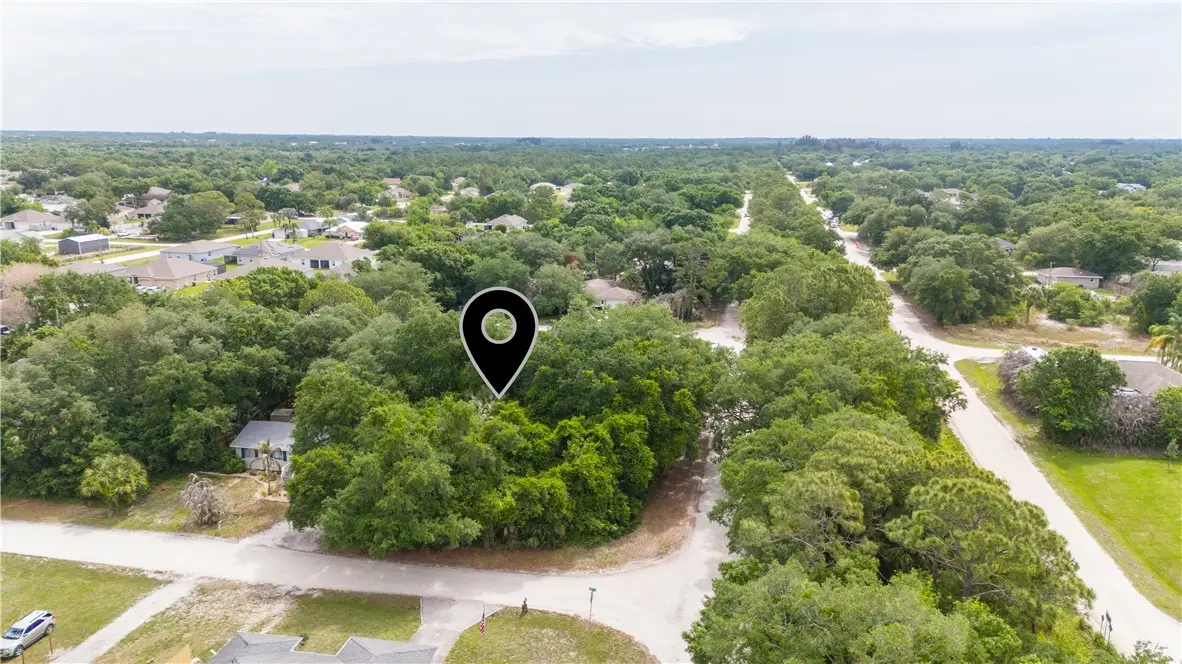 10279 N 89th Street, Vero Beach, FL 32967 - #1