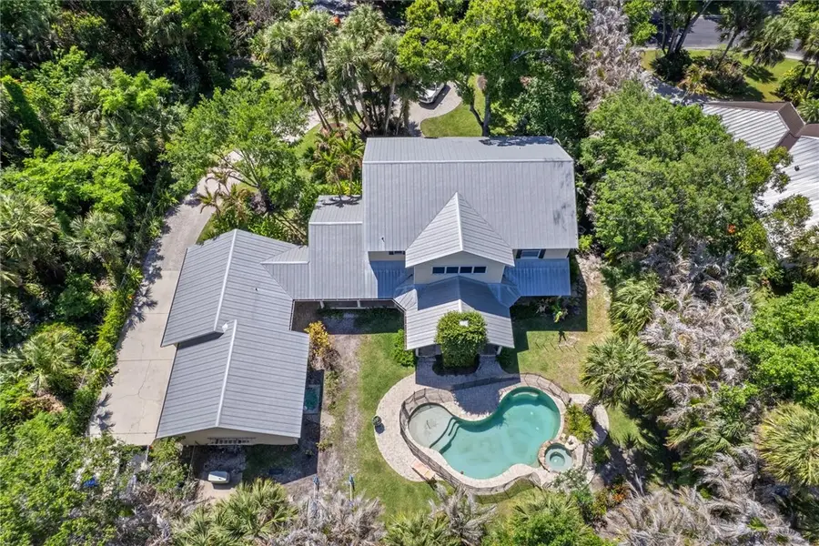 1720 E Rosewood Court, Vero Beach, FL 32966 - #2