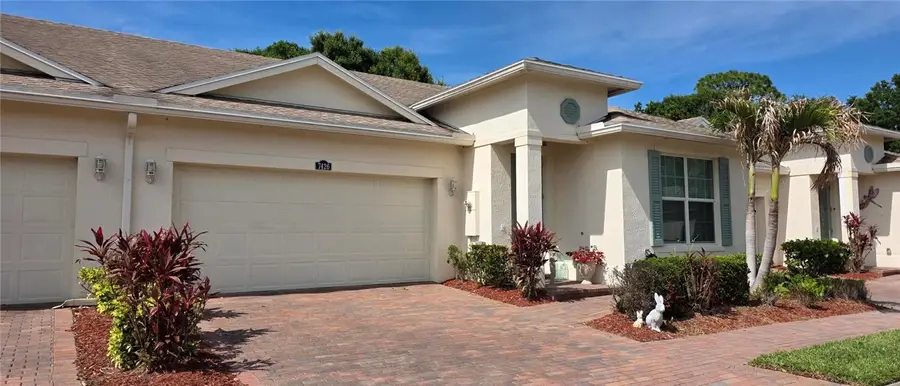 7426 Oakridge Place, Vero Beach, FL 32966 - #2