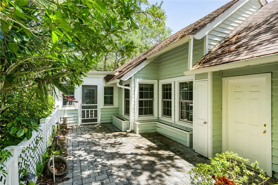 1546 Sabal Court, Vero Beach, FL 32963 - #1