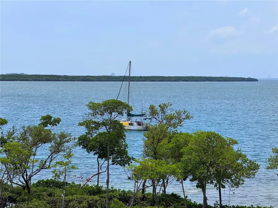 24 Harbour Isle Drive W #305, Fort Pierce, FL 34949 - #3