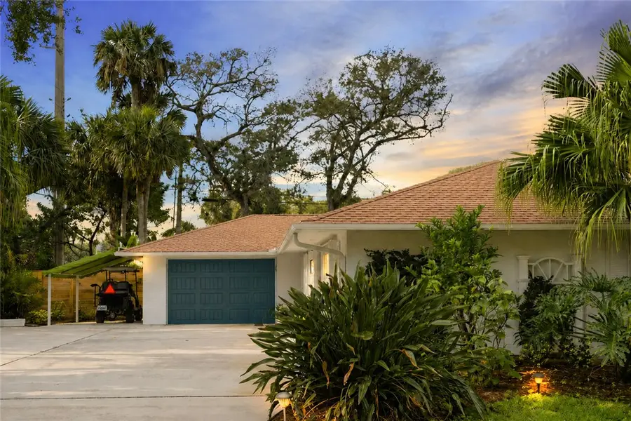 646 Honeysuckle Lane, Vero Beach, FL 32963 - #2