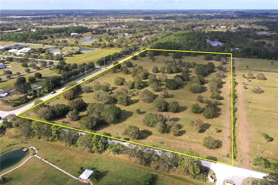 6590 5th Street Sw, Vero Beach, FL 32968 - #1