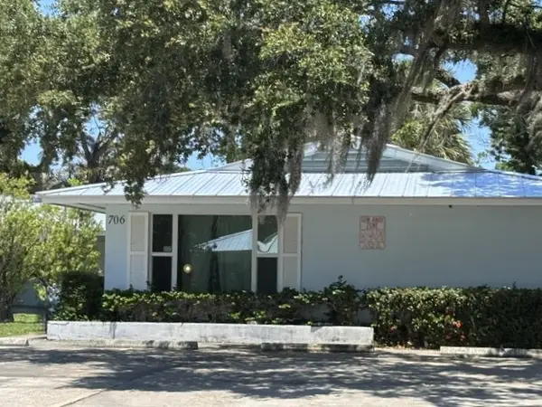 706-720-738 19th Street, Vero Beach, FL 32960