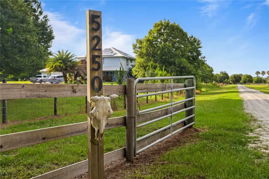 5250 21st Street Sw, Vero Beach, FL 32968 - #3