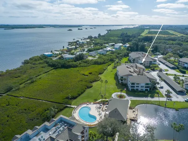 6155 S Mirror Lake Drive #109, Sebastian, FL 32958
