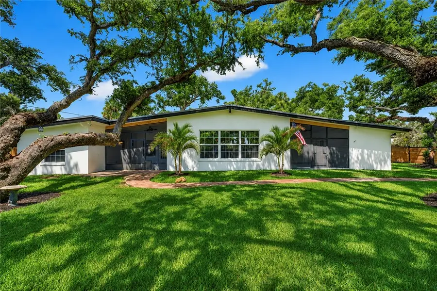3915 Mockingbird Drive, Vero Beach, FL 32963 - #3