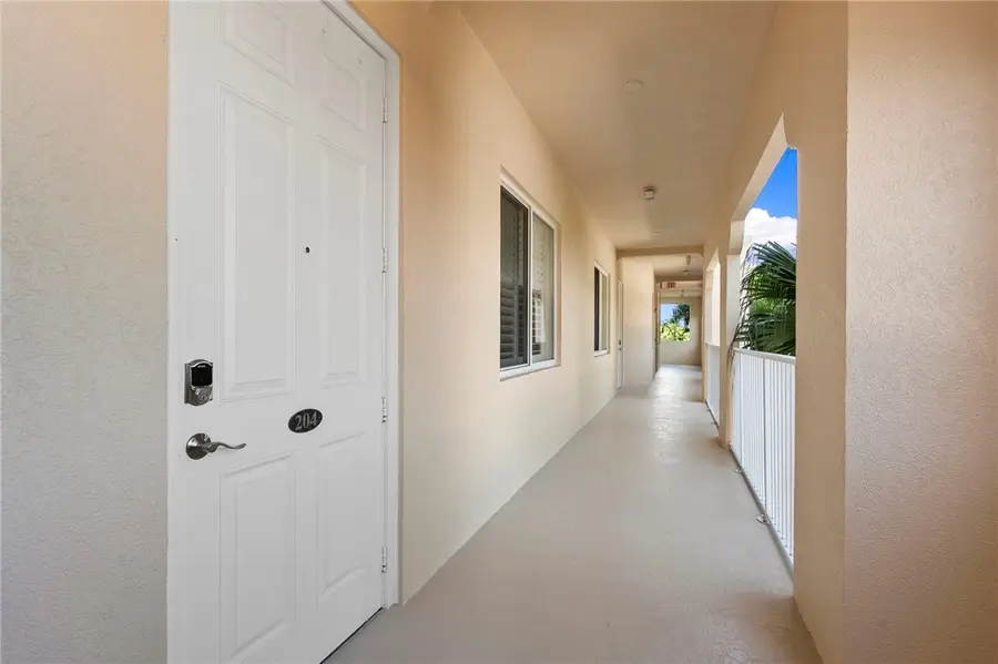 34 Harbour Isle Drive W #204, Fort Pierce, FL 34949 - #3