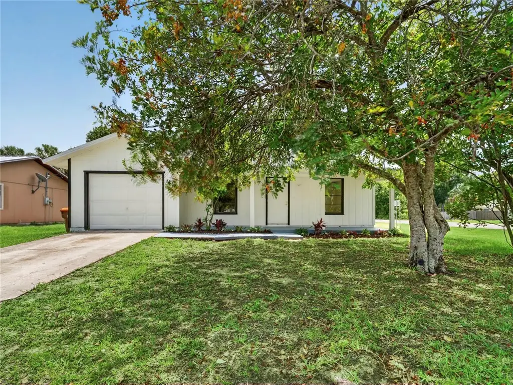 2575 1st Place, Vero Beach, FL 32962 - #1