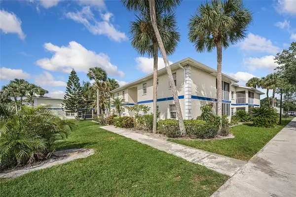 1507 SE Royal Green Circle #102, Port St Lucie, FL 34952