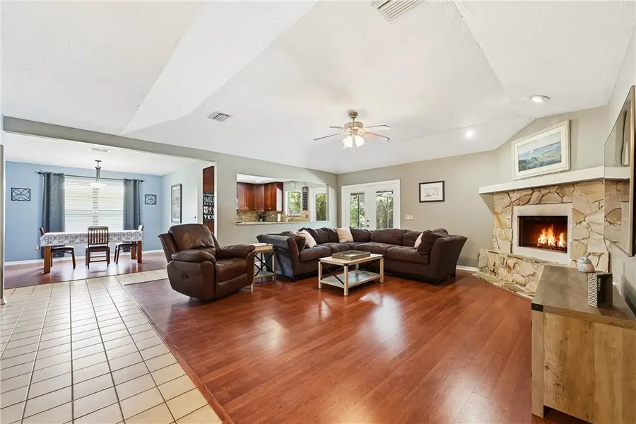 724 24th Square, Vero Beach, FL 32962 - #3