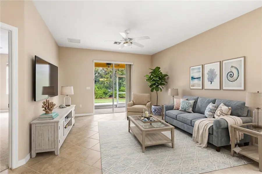 6425 Oxford Circle #104D, Vero Beach, FL 32966 - #3