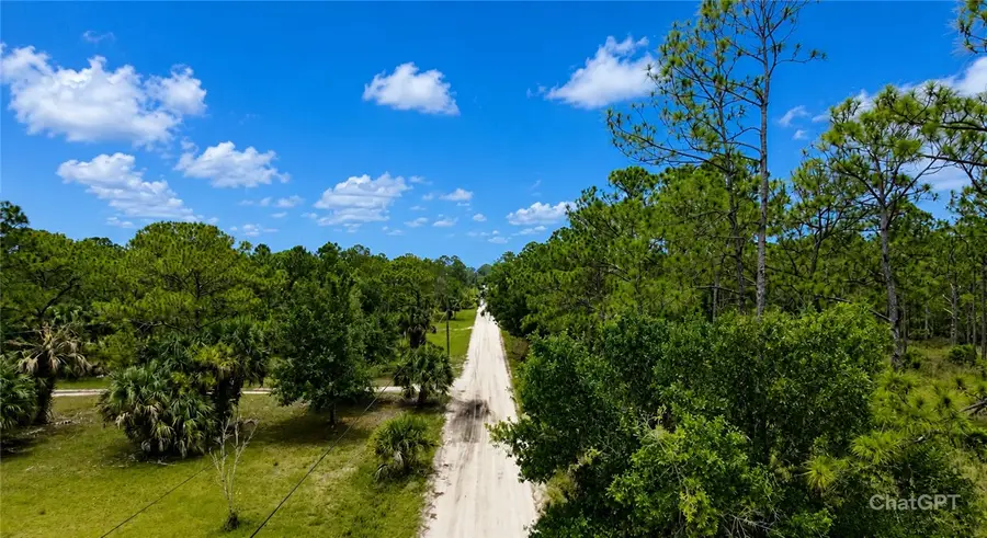 2320 82nd Avenue Sw, Vero Beach, FL 32968 - #2
