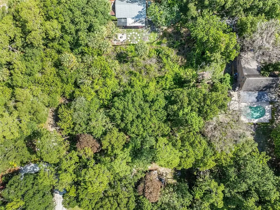 564 30th Avenue Sw, Vero Beach, FL 32968 - #3