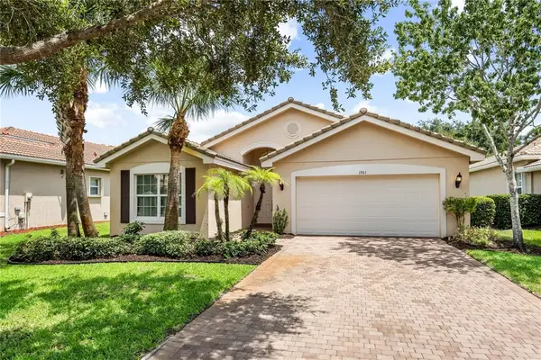 1961 Grey Falcon Circle Sw, Vero Beach, FL 32962