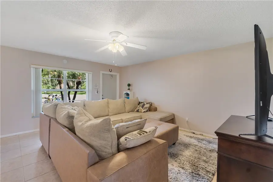 16 Vista Palm Lane #106, Vero Beach, FL 32962 - #2