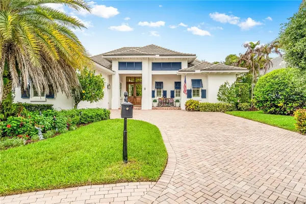 211 Coconut Creek Court, Vero Beach, FL 32963
