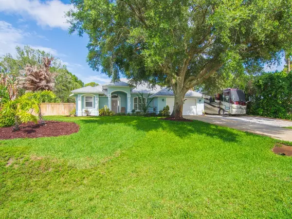 6760 51st Avenue, Vero Beach, FL 32967