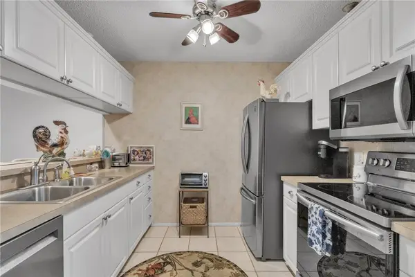 38 Plantation Drive #202, Vero Beach, FL 32966