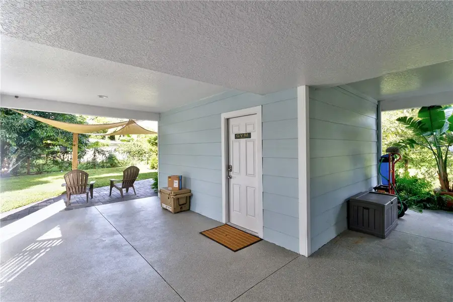 184 S Willow Street, Fellsmere, FL 32948 - #3