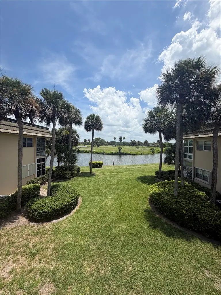 33 Vista Gardens Trail #204, Vero Beach, FL 32962 - #3