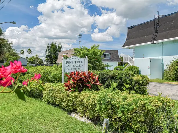 1901 Indian River Boulevard #D104, Vero Beach, FL 32960