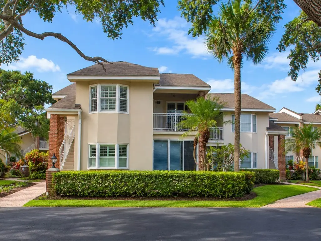 133 E Park Shores Circle #8E, Vero Beach, FL 32963 - #1