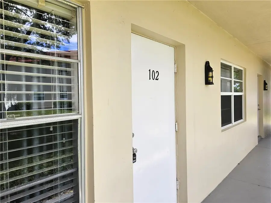 31 Pine Arbor Lane #102, Vero Beach, FL 32962 - #3
