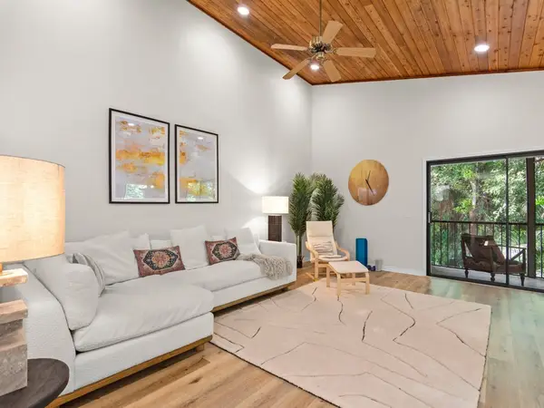 2125 Pine Creek Boulevard #205, Vero Beach, FL 32966