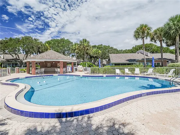 219 Park Shores Circle #219B, Vero Beach, FL 32963