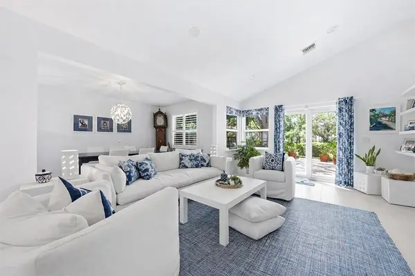 1543 Sabal Court, Vero Beach, FL 32963