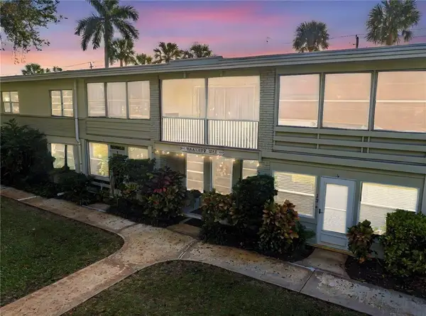 677 Royal Palm Boulevard #12, Vero Beach, FL 32960