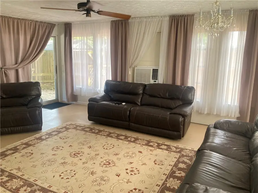 401 Easy Street, Sebastian, FL 32958 - #2