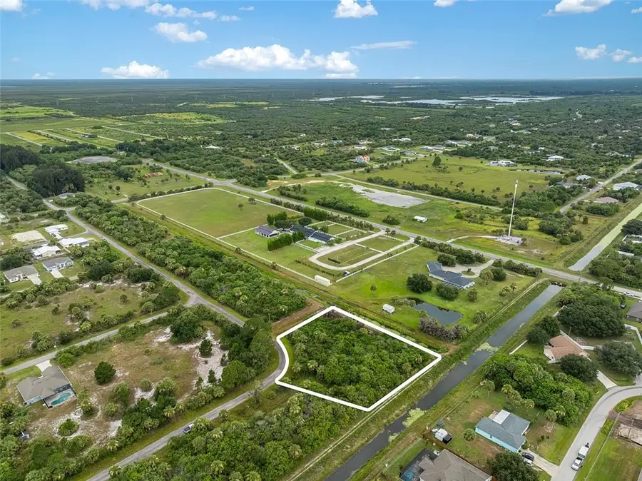 615 Wisham Street Sw, Palm Bay, FL 32908 - #2