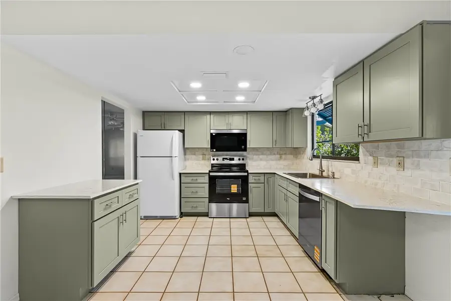 975 4th Lane, Vero Beach, FL 32962 - #3