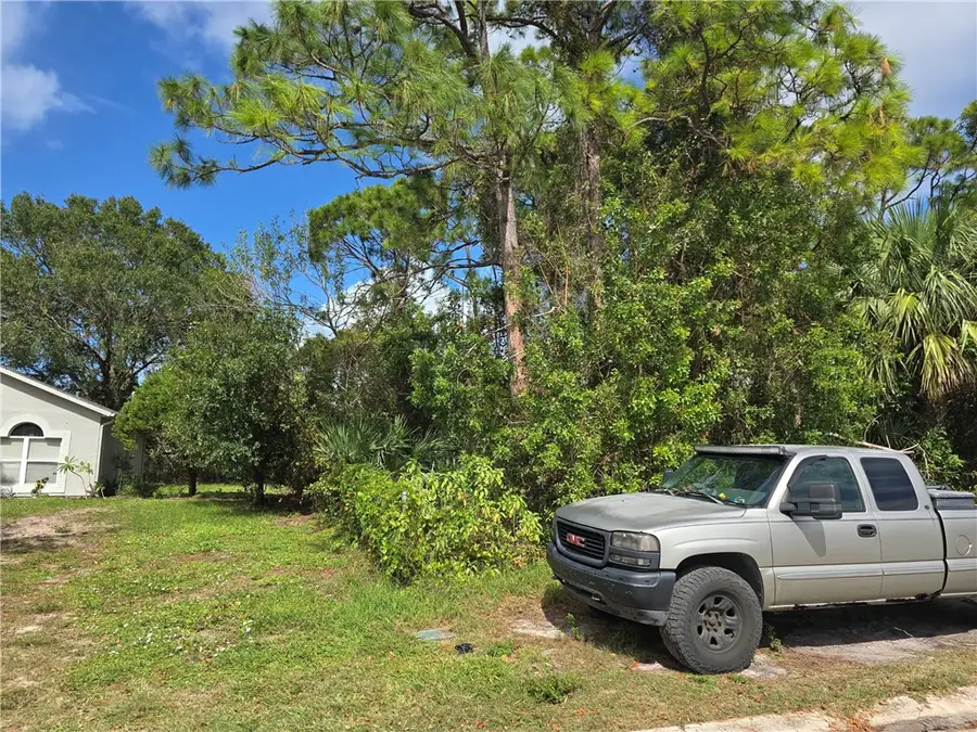 123 Cardinal Drive, Sebastian, FL 32958 - #3