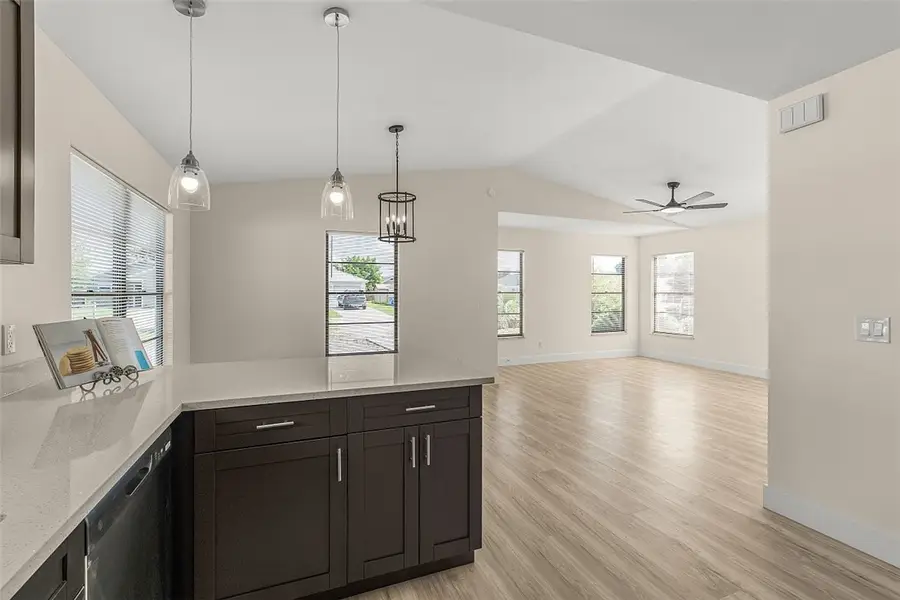 431 14th Street Sw, Vero Beach, FL 32962 - #2