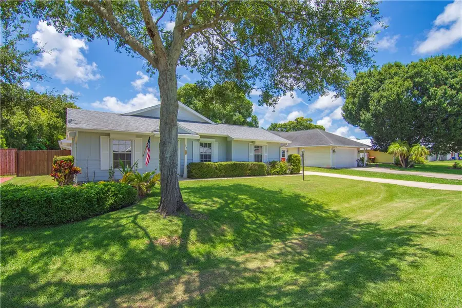 759 24th Square, Vero Beach, FL 32962 - #3