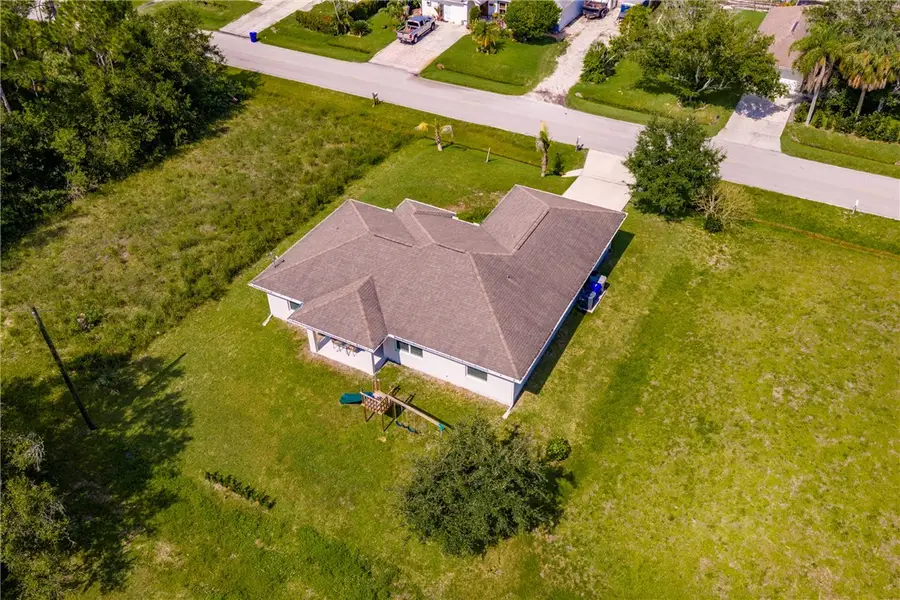 87 S Mulberry Street, Fellsmere, FL 32948 - #2