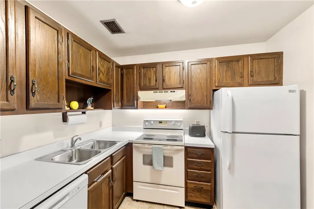 23 Vista Gardens Trail #104, Vero Beach, FL 32962 - #1