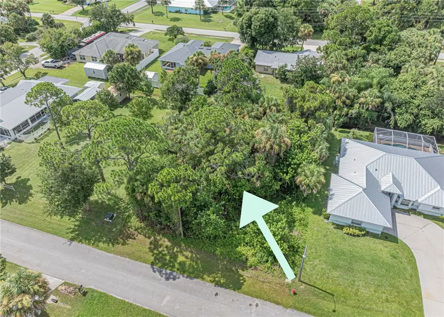 421 Citrus Avenue, Sebastian, FL 32958 - #3