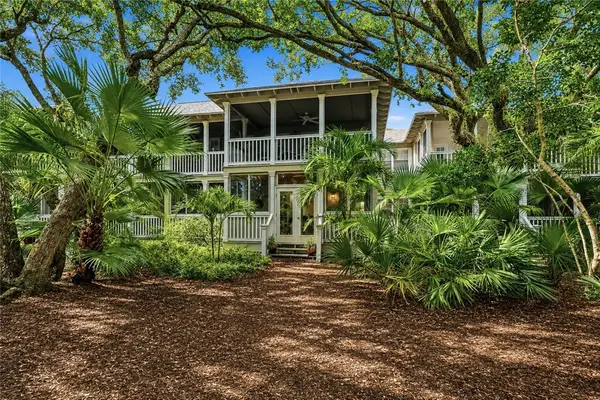 1195 Winding Oaks Circle E #303, Vero Beach, FL 32963