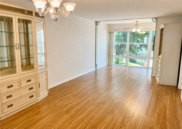 1100 Ponce De Leon Circle #N212, Vero Beach, FL 32960