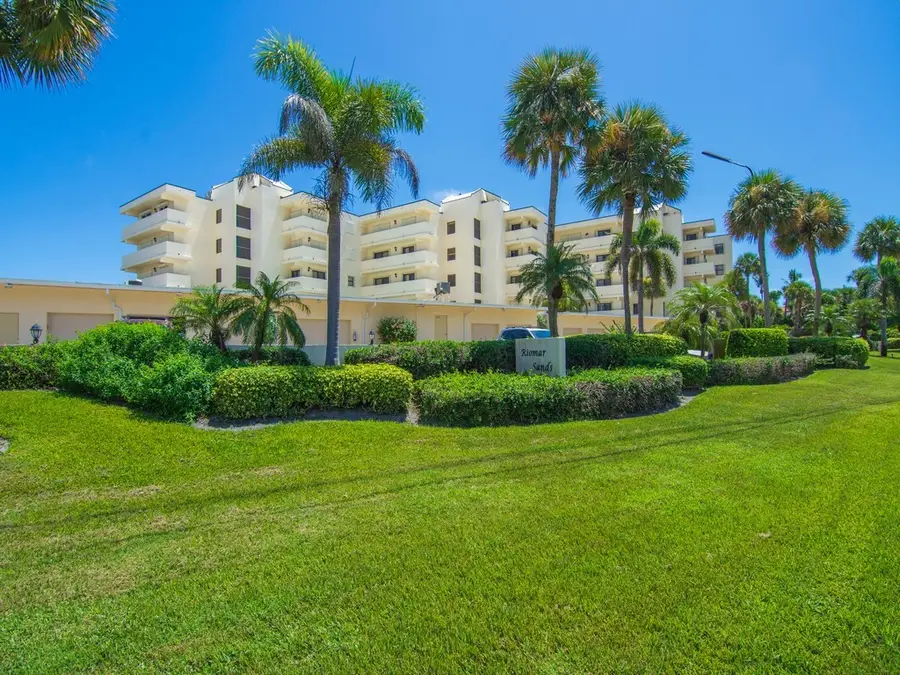 2636 Ocean Drive #103, Vero Beach, FL 32963 - #2