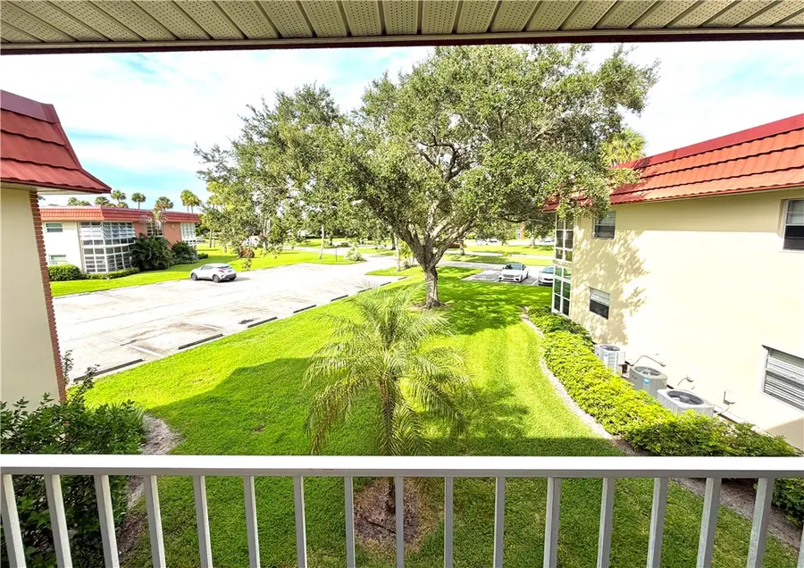 9 Vista Palm Lane #202, Vero Beach, FL 32962 - #3