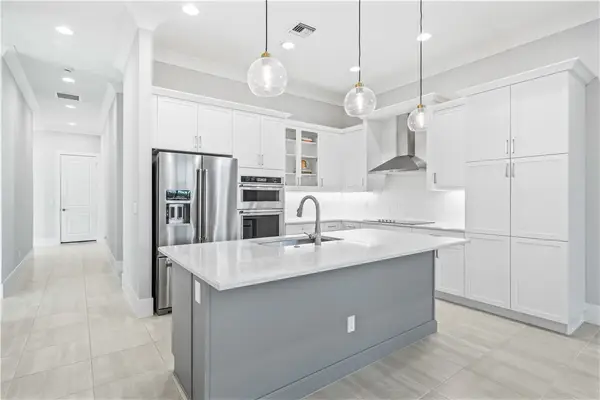 2152 Falls Manor, Vero Beach, FL 32967