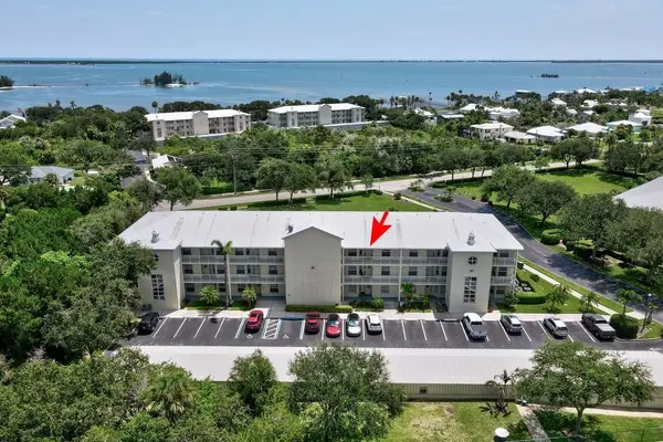 13570 Mystic Drive #303, Sebastian, FL 32958