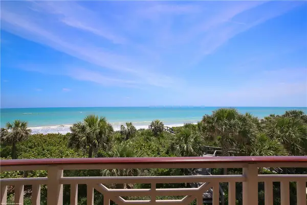 30 Beachside Drive #201, Vero Beach, FL 32963